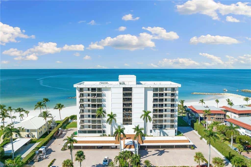 2171 Gulf Shore Blvd #603, Naples, photo 39