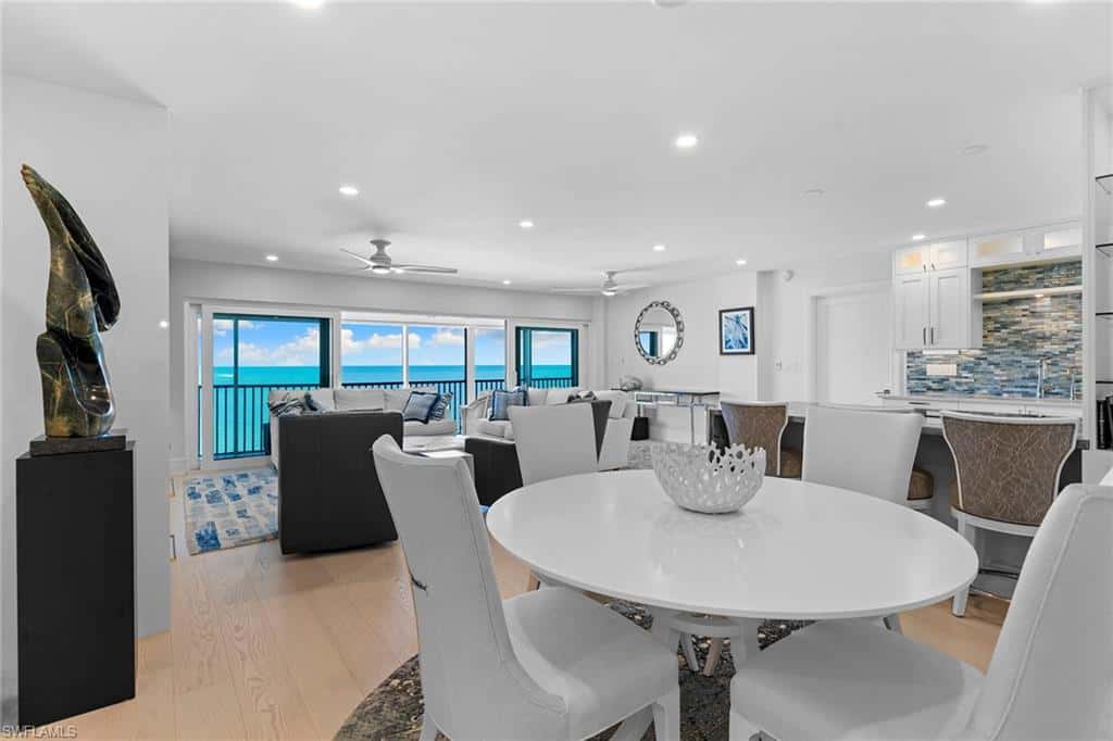 2171 Gulf Shore Blvd #603, Naples, photo 8