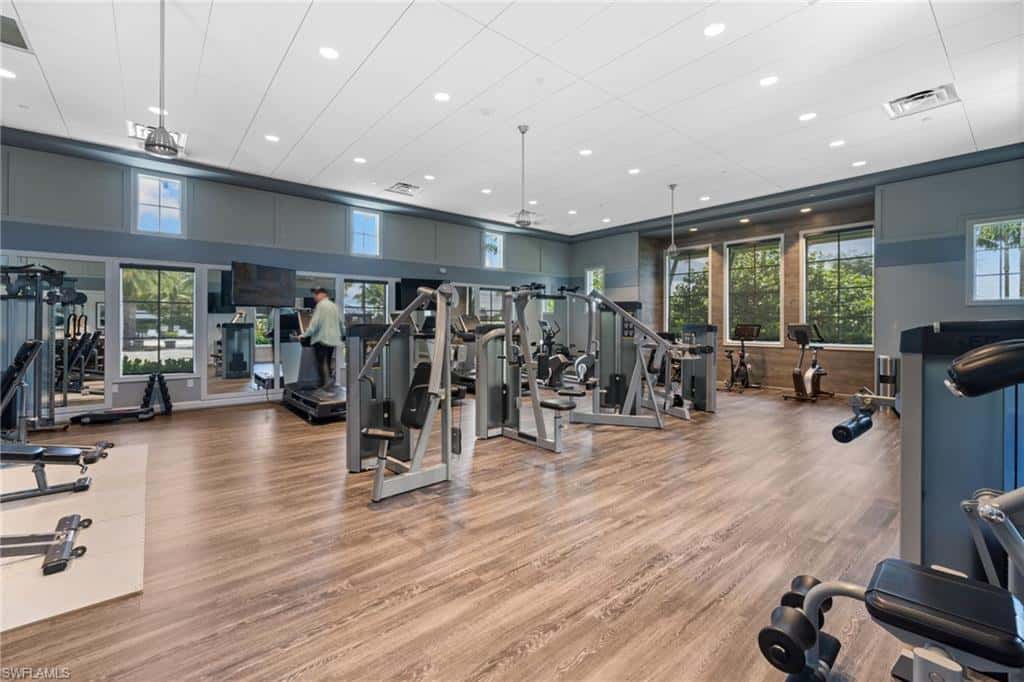 9190 Cayman Dr, Naples, photo 36