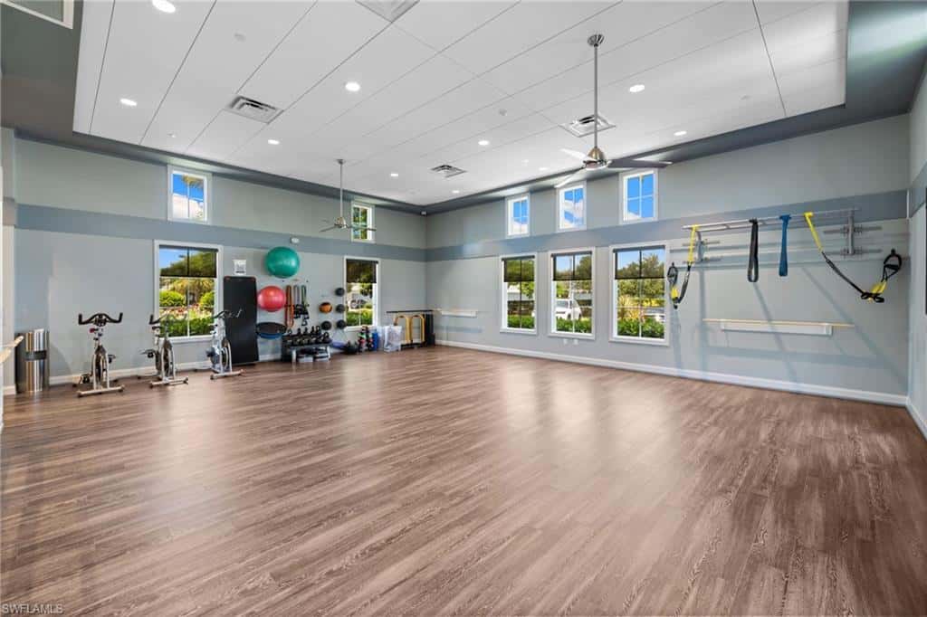 9190 Cayman Dr, Naples, photo 35