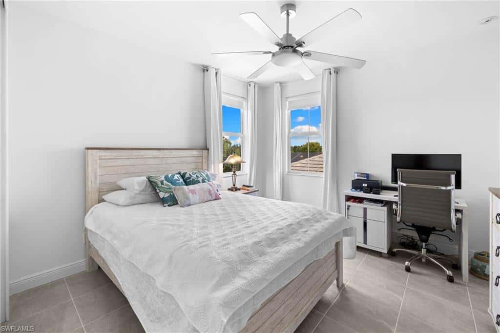 9190 Cayman Dr, Naples, photo 31