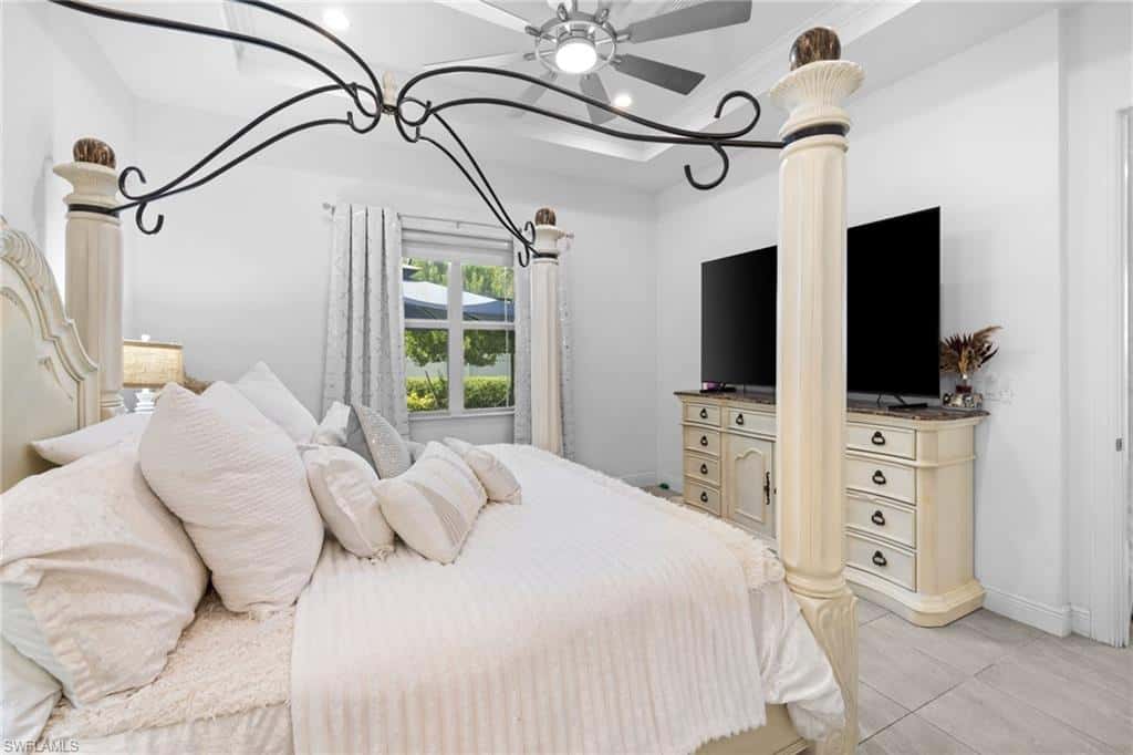 9190 Cayman Dr, Naples, photo 25