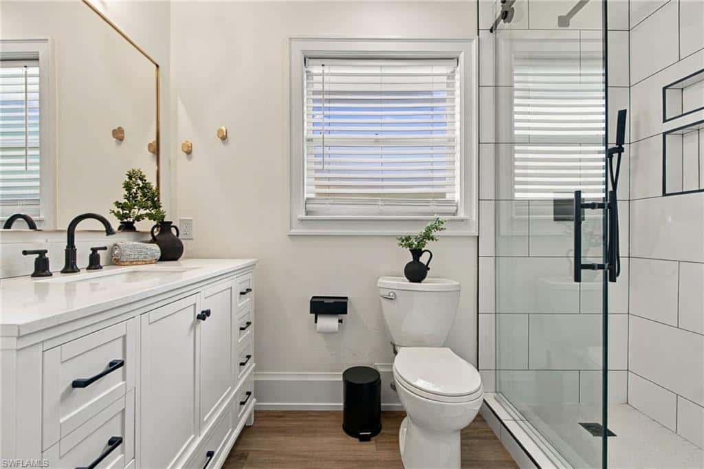 10208 Shade Tree Ct, Bonita Springs, photo 16