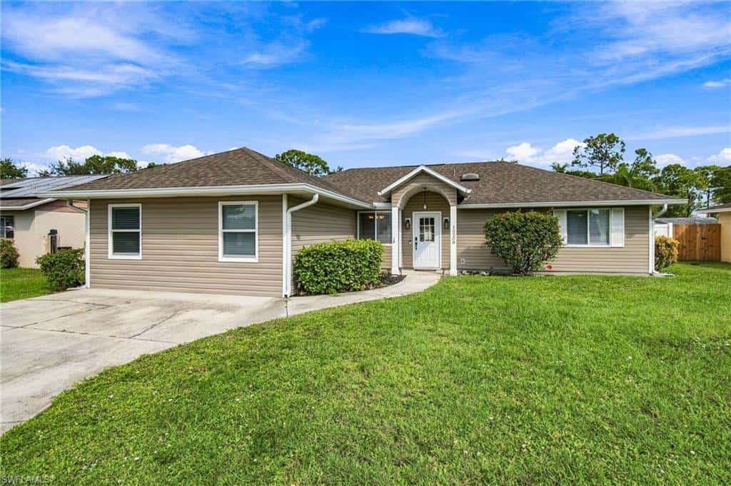 10208 Shade Tree Ct, Bonita Springs, photo 29