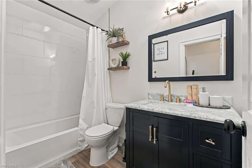 10208 Shade Tree Ct, Bonita Springs, photo 21