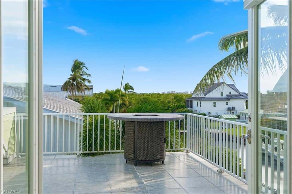 1287 Grand Canal Dr, Naples, photo 42