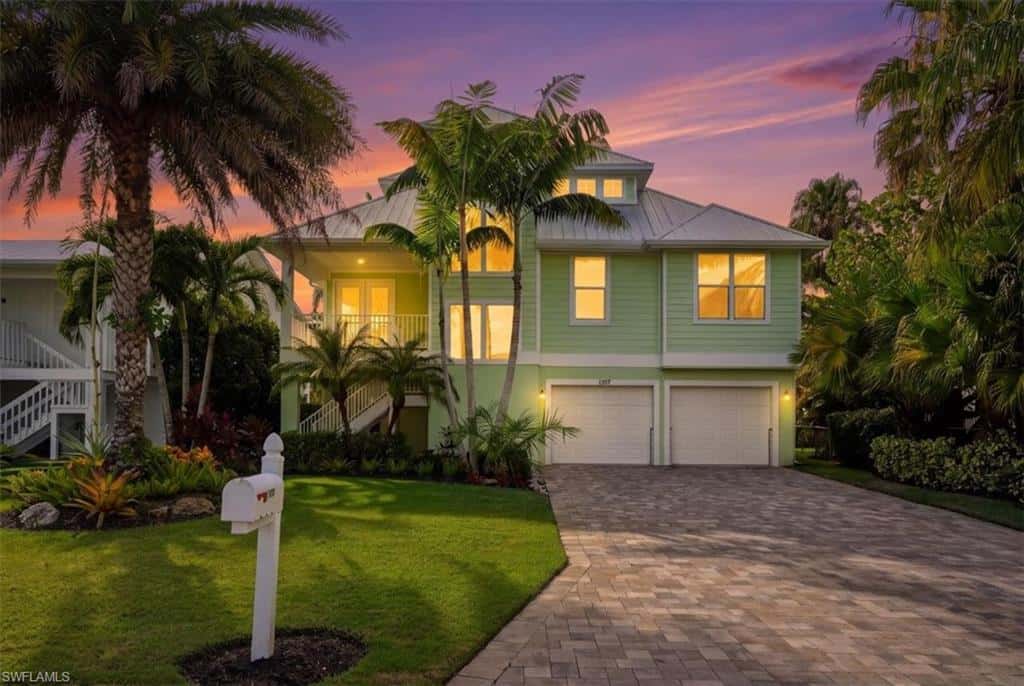 1287 Grand Canal Dr, Naples, photo 24