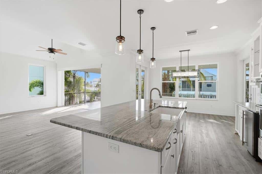 1287 Grand Canal Dr, Naples, photo 30