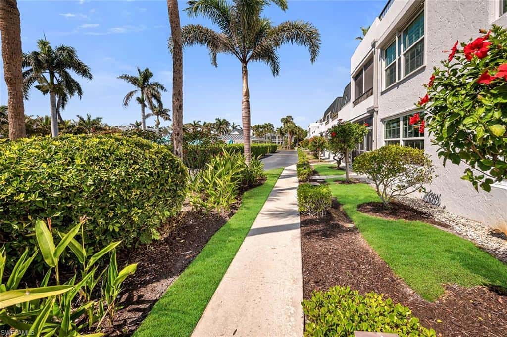 4200 Belair Ln #303, Naples, photo 27