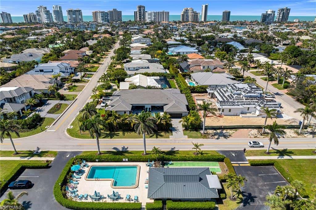 4200 Belair Ln #303, Naples, photo 47