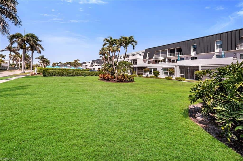 4200 Belair Ln #303, Naples, photo 24