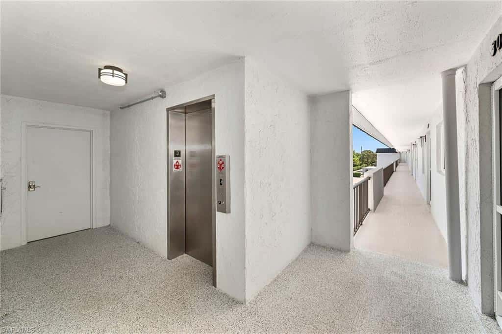 4200 Belair Ln #303, Naples, photo 29