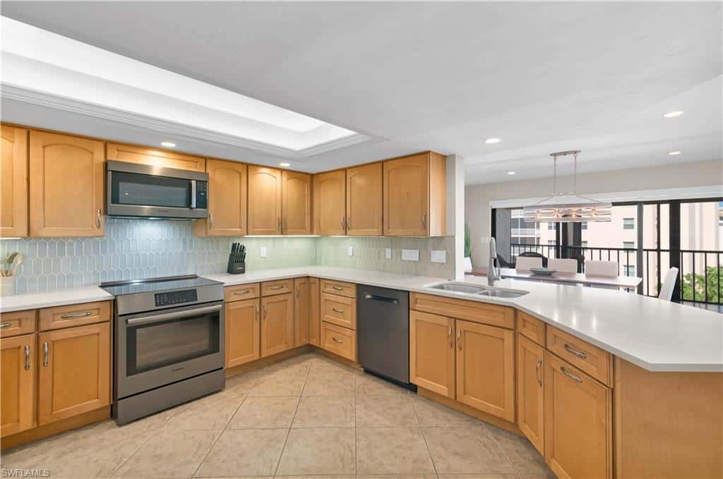 1041 Collier Blvd #402, Marco Island, photo 6