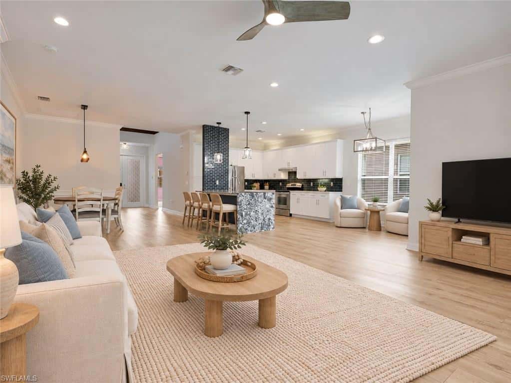 6619 Marbella Dr, Naples, photo 10