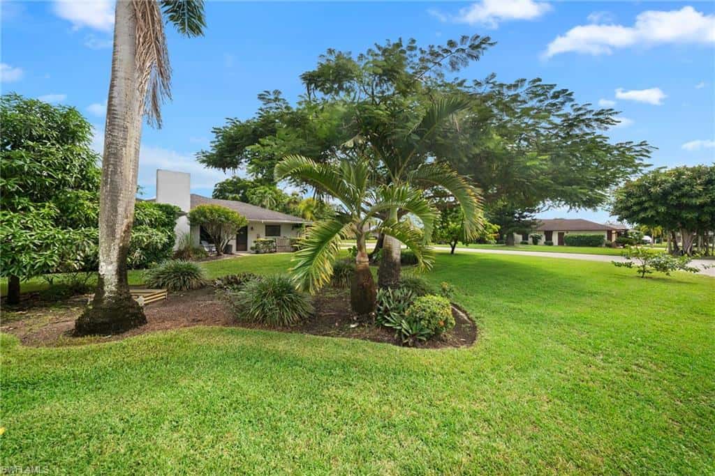 347 Country Club Ln, Naples, photo 6