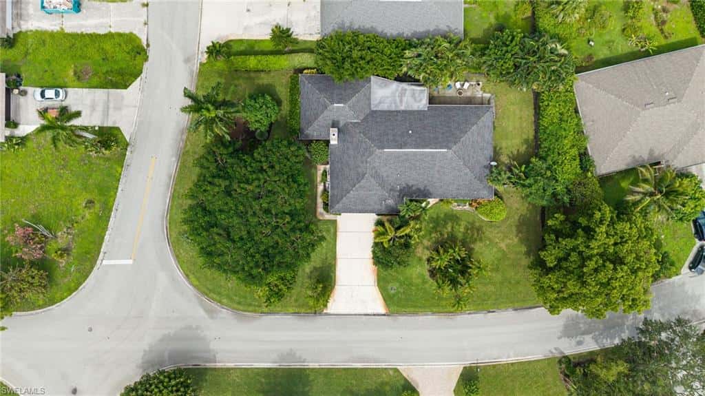 347 Country Club Ln, Naples, photo 46