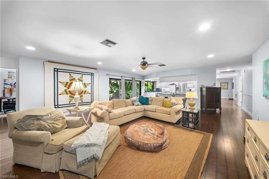 347 Country Club Ln, Naples, photo 17