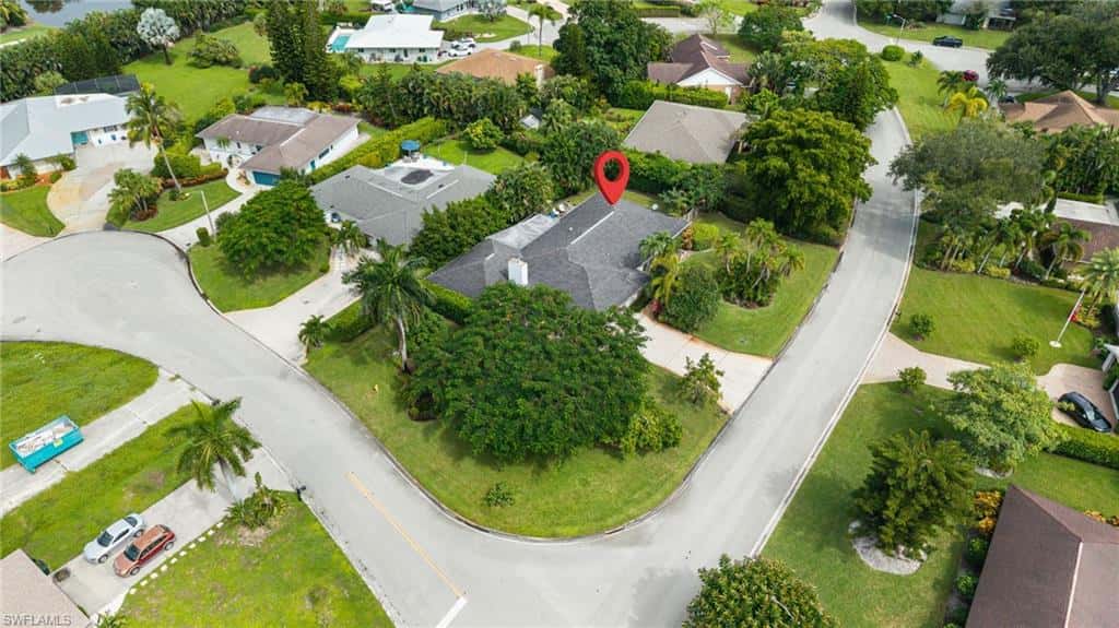 347 Country Club Ln, Naples, photo 47