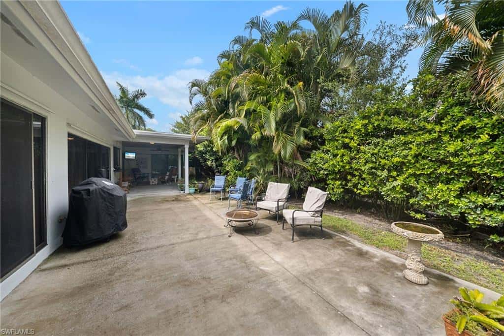 347 Country Club Ln, Naples, photo 44