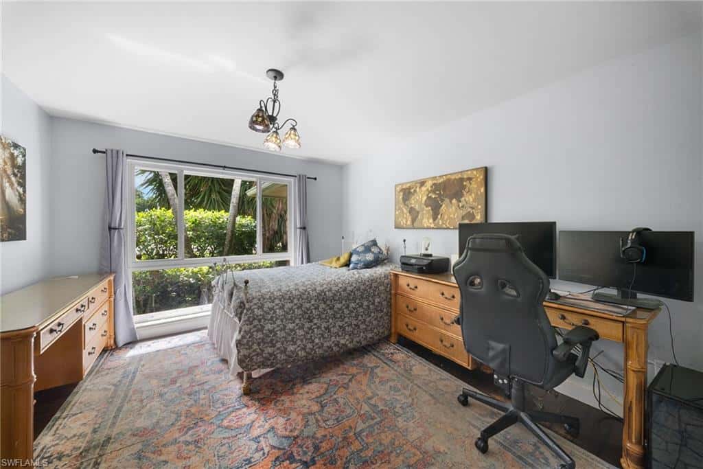 347 Country Club Ln, Naples, photo 35