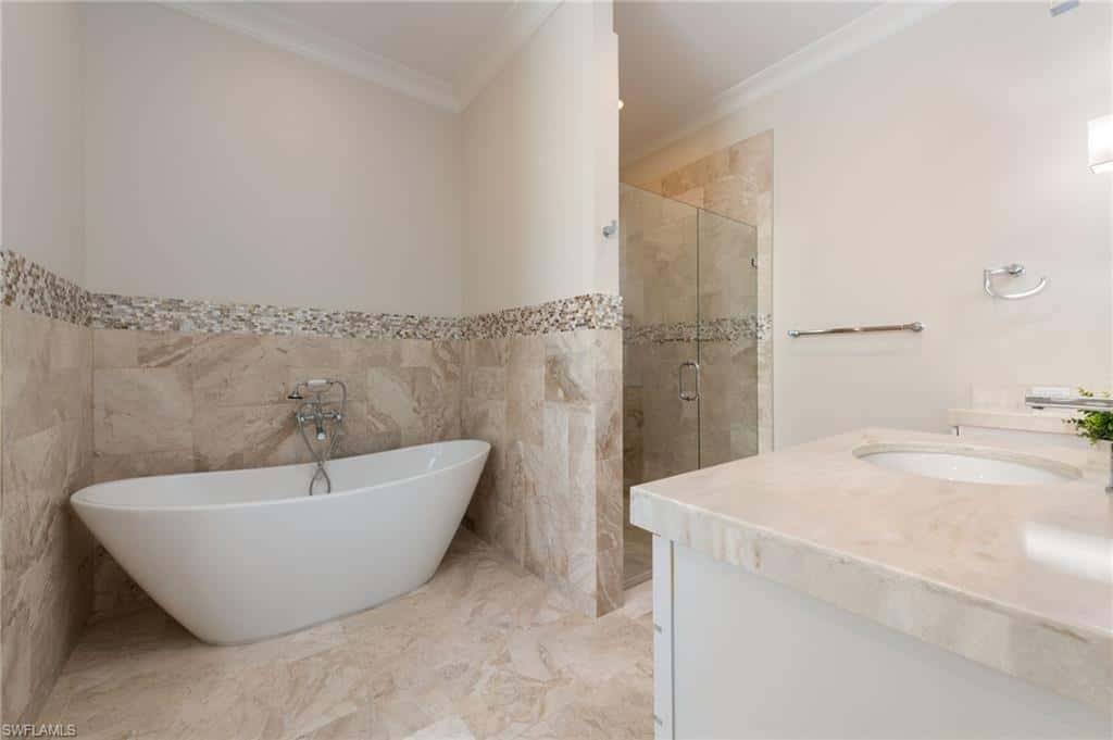 2863 Coco Lakes Dr, Naples, photo 18