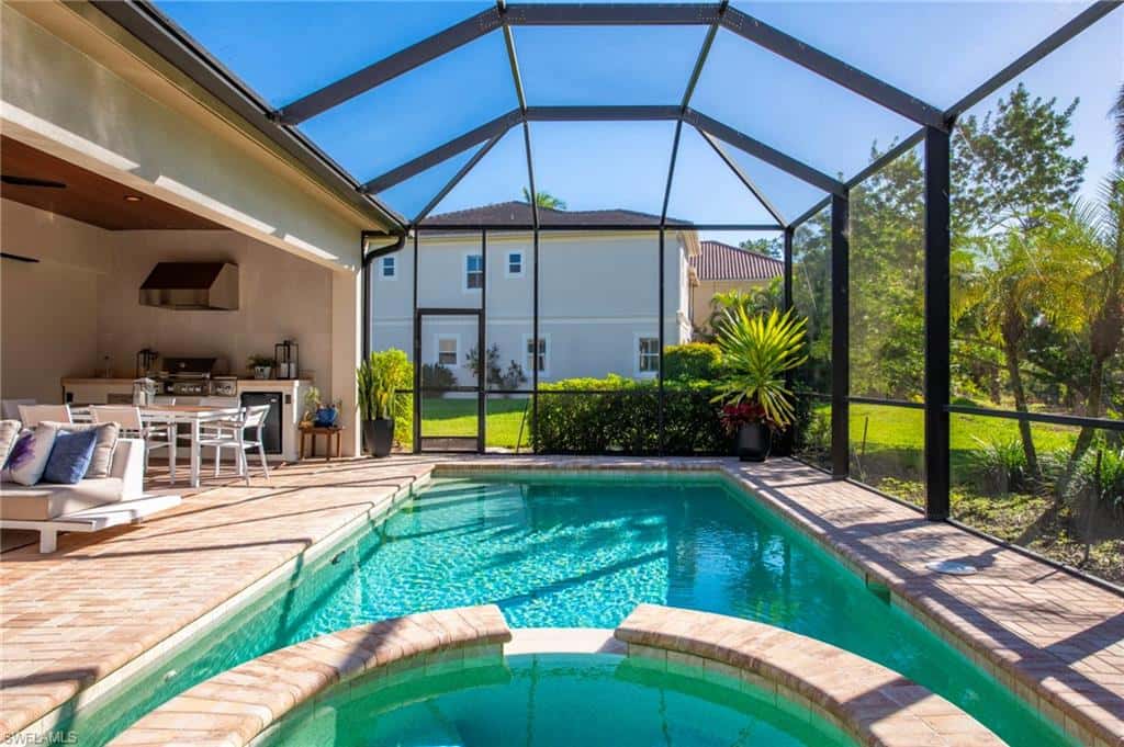 2863 Coco Lakes Dr, Naples, photo 40
