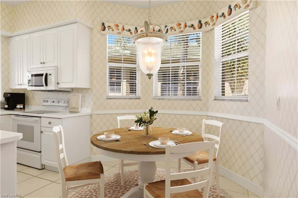 566 Vintage Reserve Ln #21-D, Naples, photo 6