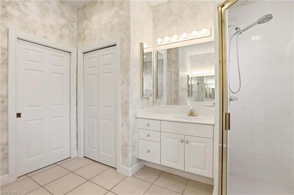 566 Vintage Reserve Ln #21-D, Naples, photo 34