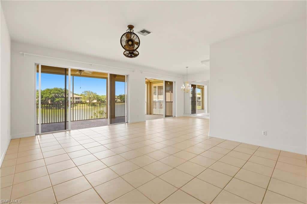 566 Vintage Reserve Ln #21-D, Naples, photo 15