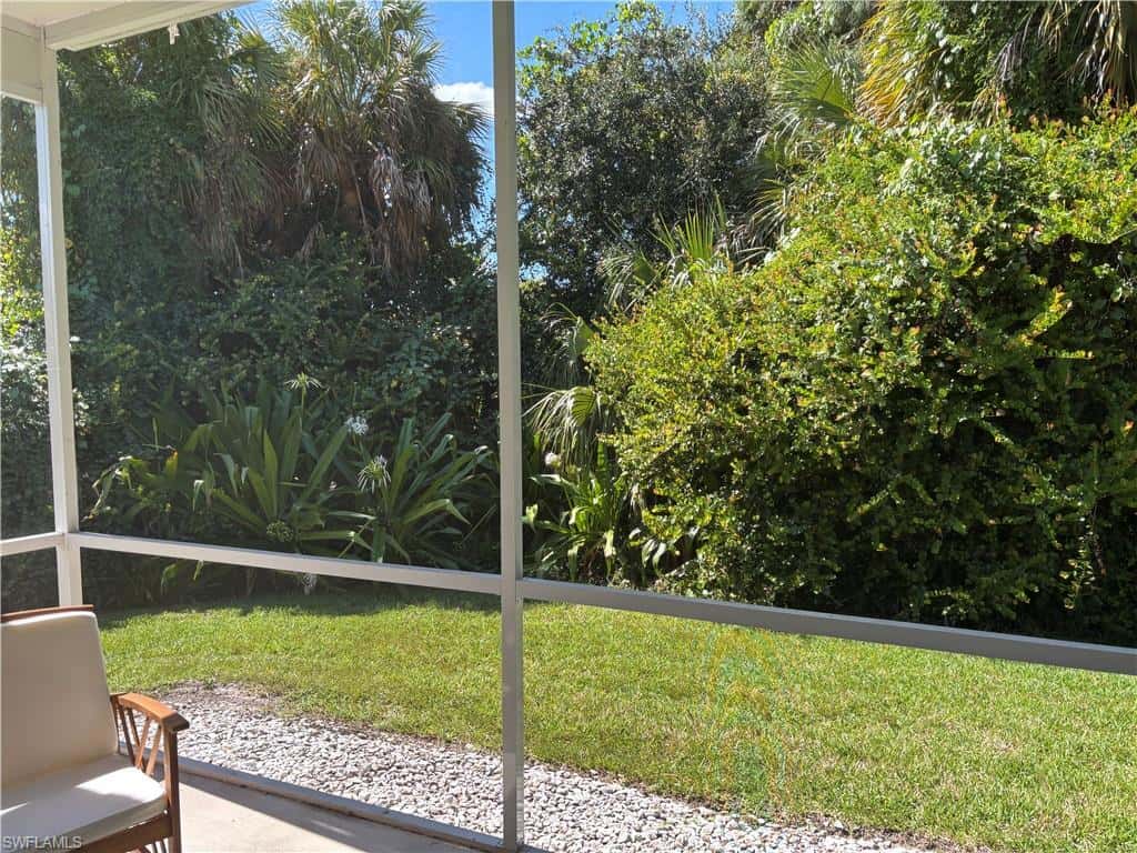 7685 Meadow Lakes Dr #1301, Naples, photo 17