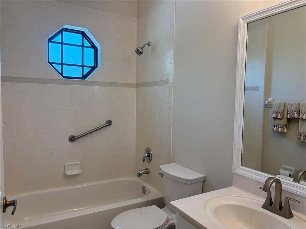 7685 Meadow Lakes Dr #1301, Naples, photo 14