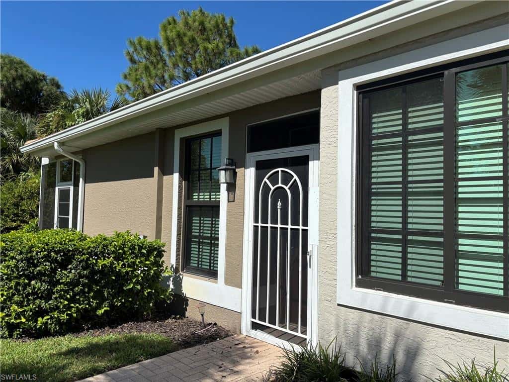 7685 Meadow Lakes Dr #1301, Naples, photo 18