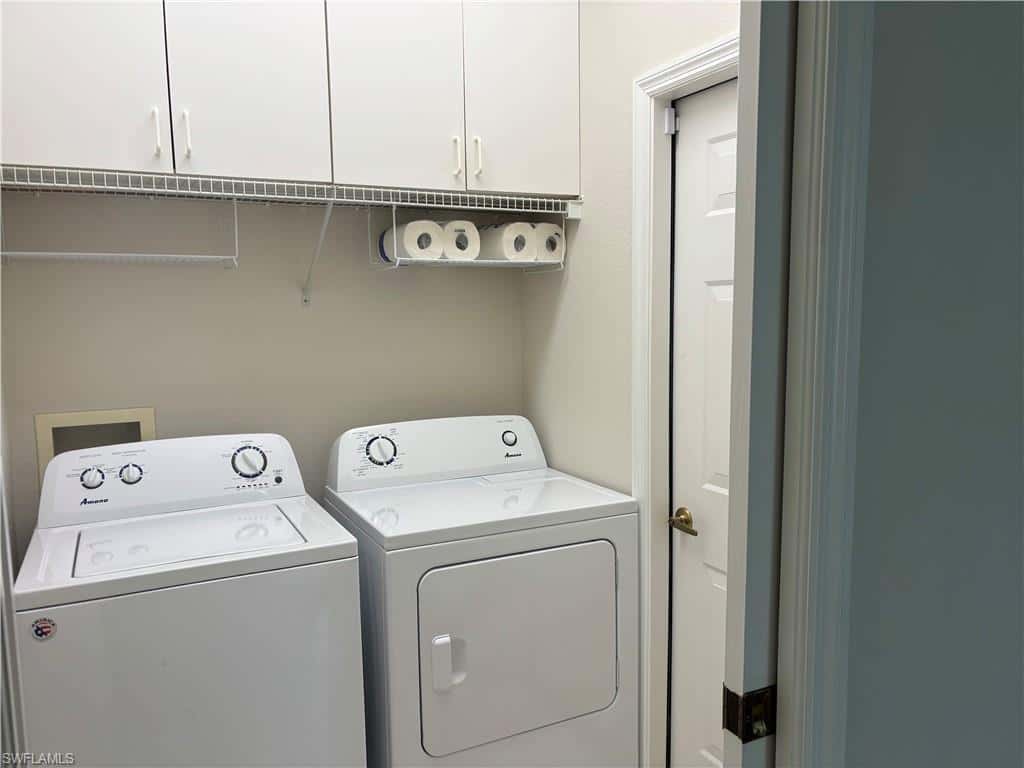 7685 Meadow Lakes Dr #1301, Naples, photo 15
