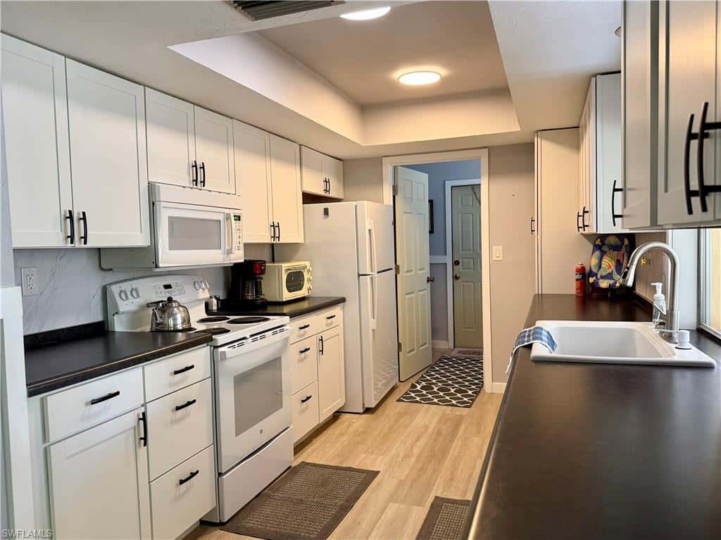 2963 Cussell Dr, St. James City, photo 5