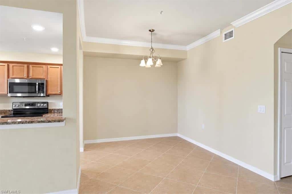 9830 Giaveno Cir #1612, Naples, photo 4