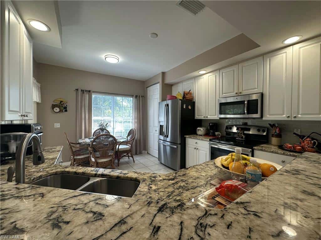 4219 Tequesta Dr, Estero, photo 9