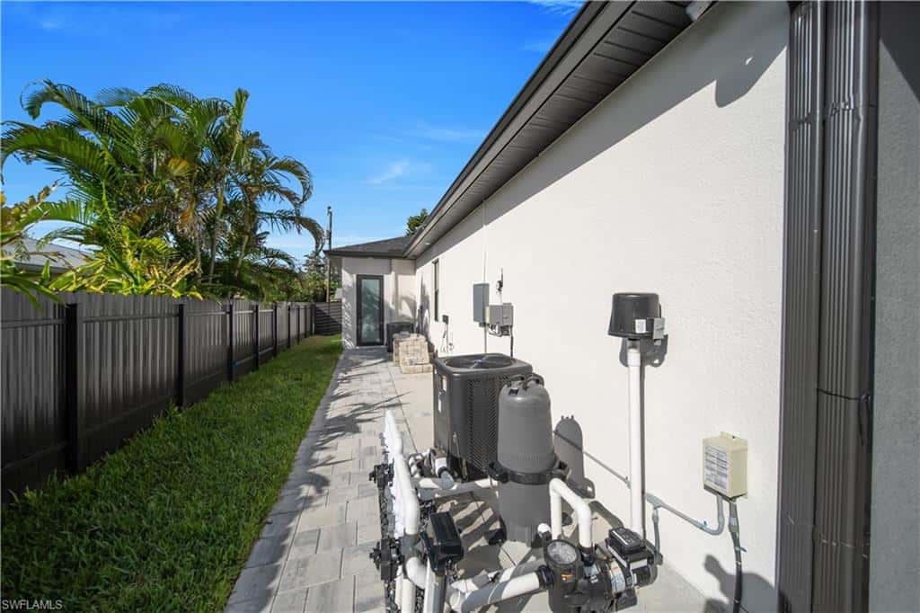 1312 23rd St, Cape Coral, photo 59