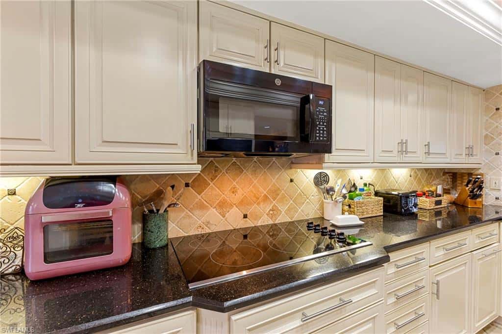 4705 Landings Dr, Fort Myers, photo 13