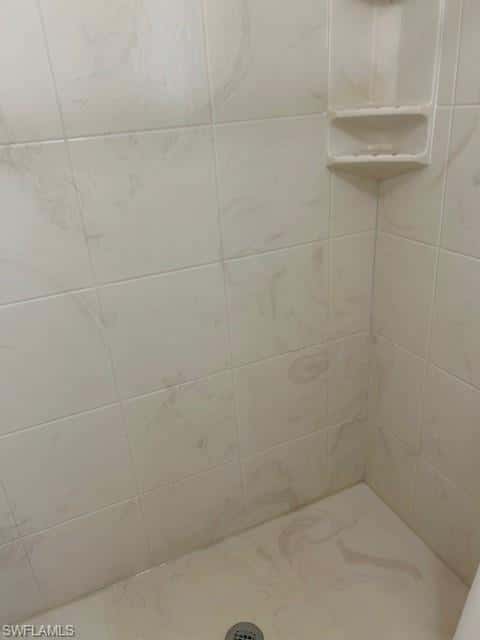 567 Charlemagne Blvd, Naples, photo 27