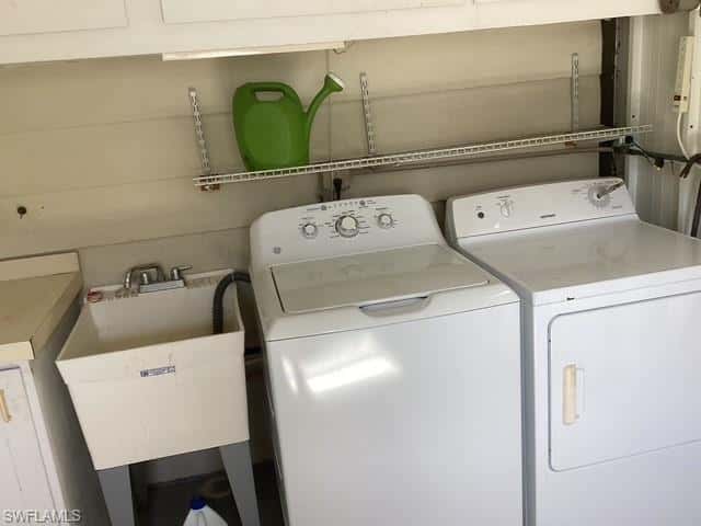 567 Charlemagne Blvd, Naples, photo 38