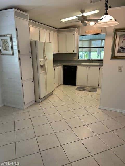 567 Charlemagne Blvd, Naples, photo 15