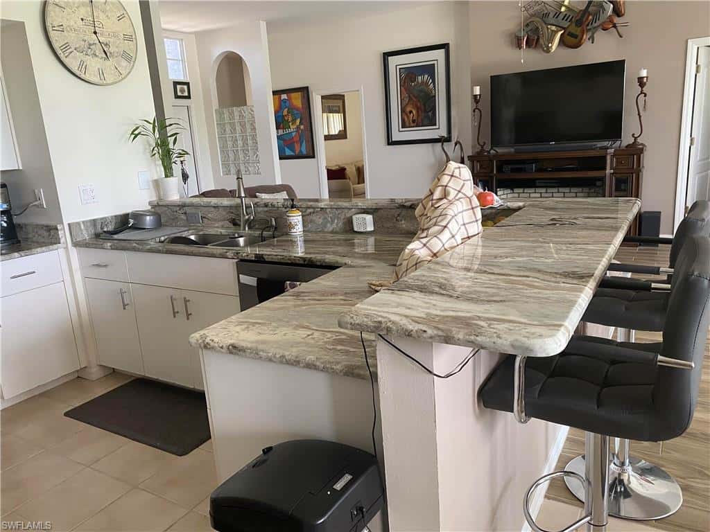 9131 Old Hickory Cir, Fort Myers, photo 11