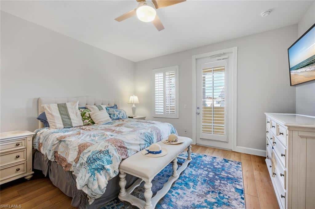 8069 Chianti Ln, Naples, photo 24