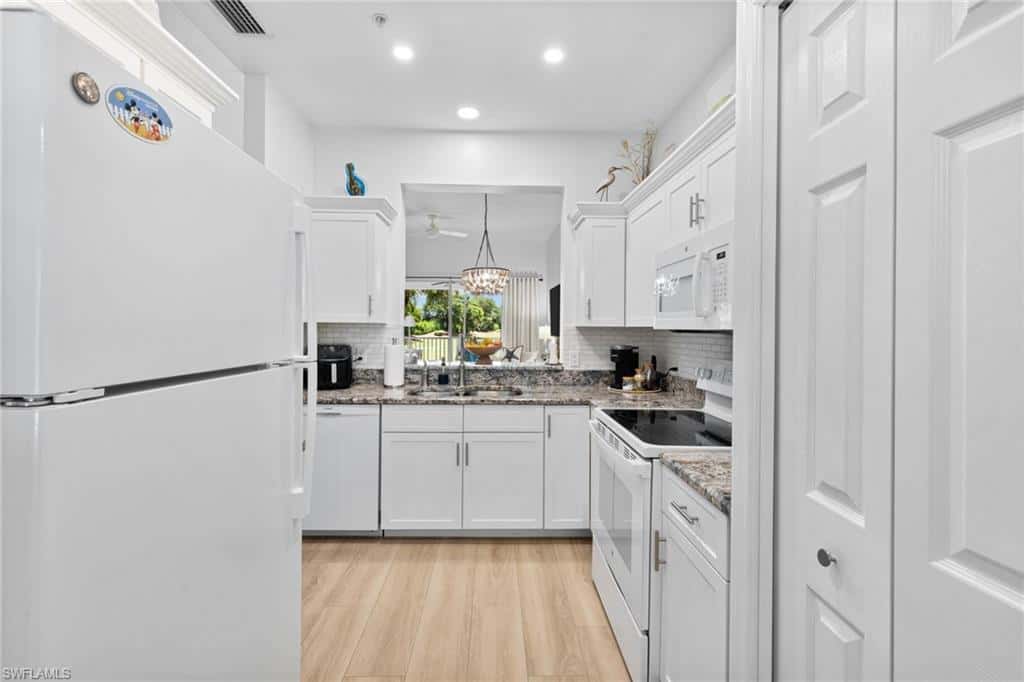 2350 Carrington Ct #203, Naples, photo 5