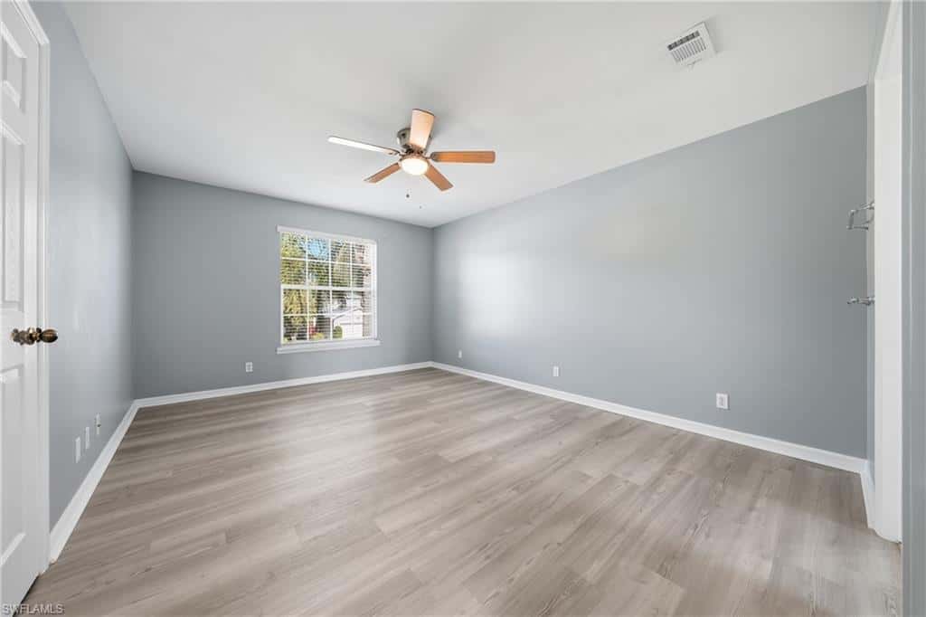 15078 Topsail Ct, Naples, photo 32