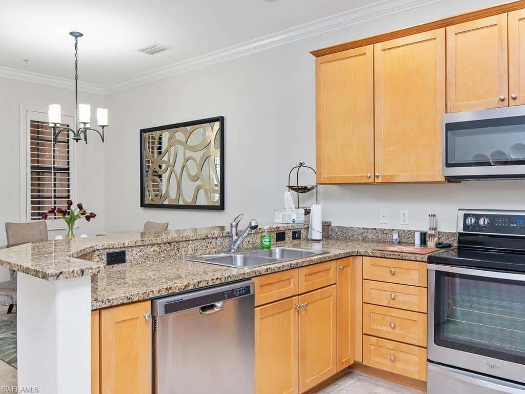 9146 Chula Vista St #12905, Naples, photo 10