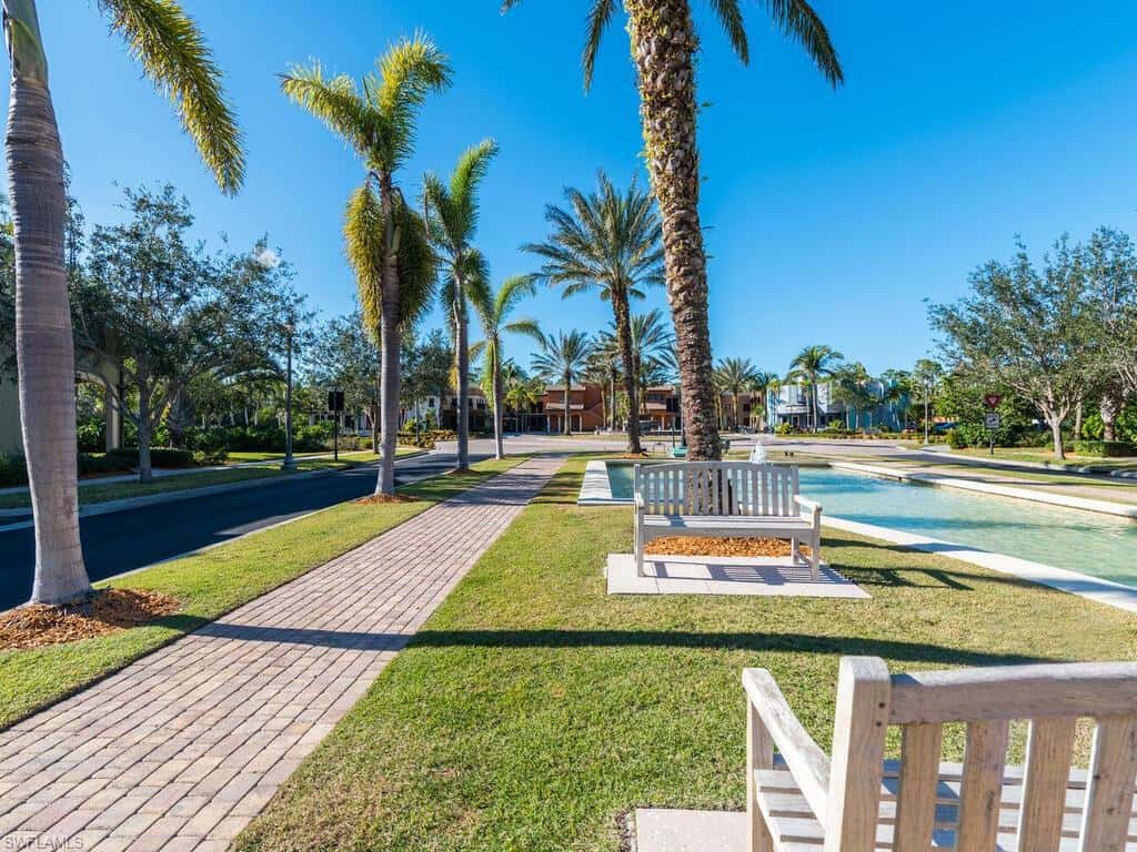 9146 Chula Vista St #12905, Naples, photo 29