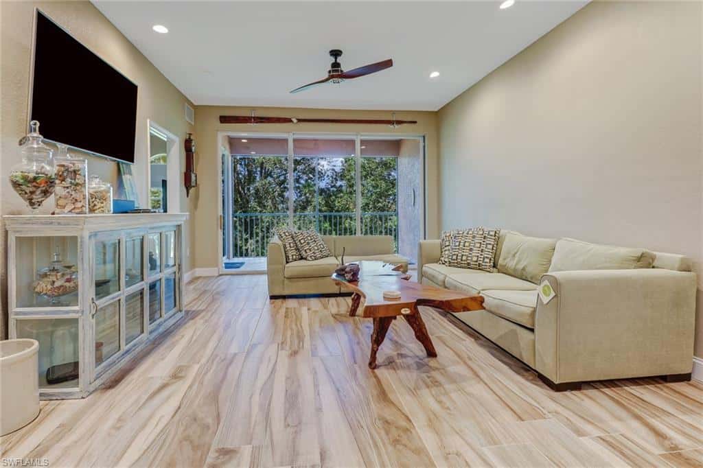 10037 Heather Ln #403, Naples, photo 7