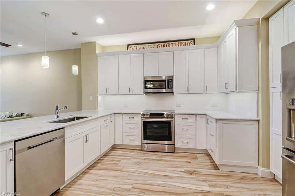 10037 Heather Ln #403, Naples, photo 10