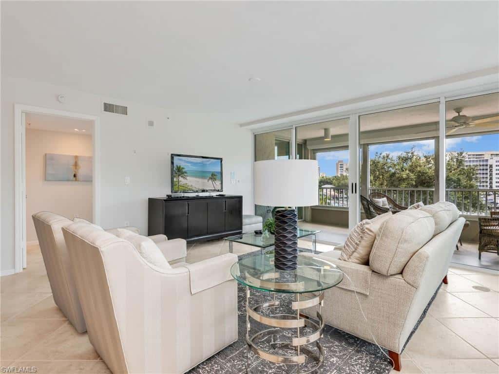 25 Bluebill Ave #204, Naples, photo 5